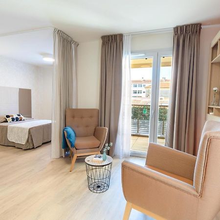 Zenao Frejus Aparthotel Exterior foto