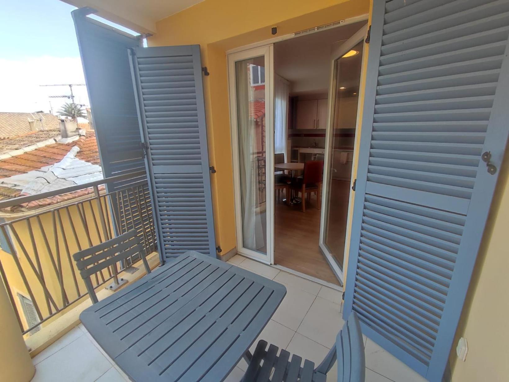 Zenao Frejus Aparthotel Exterior foto